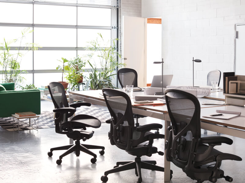 ハーマンミラー